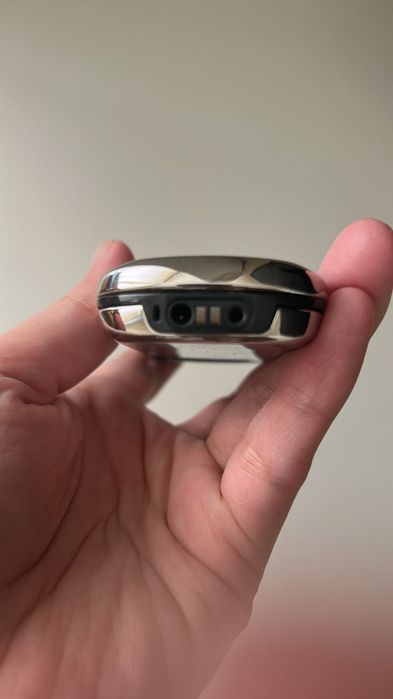 Нокиа 8800. Легендарный телефон.  Цена 100000