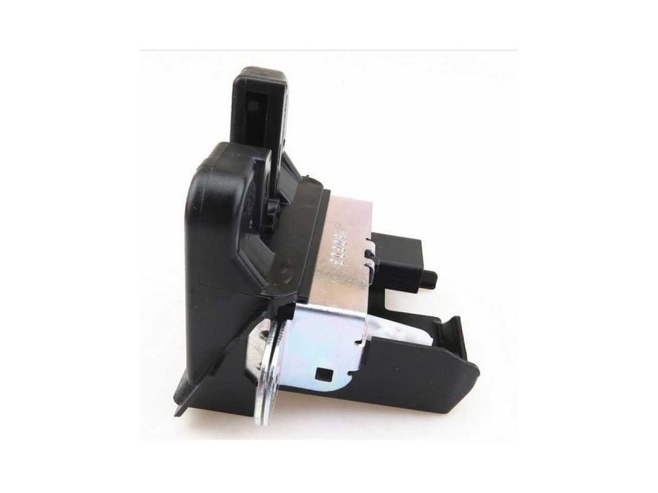 Брава за заключване на багажник за VW Passat B6/B7 Golf5/6 Seat Altea