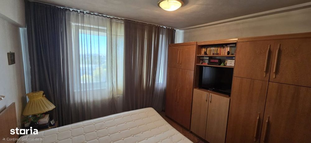 De vanzare - Apartament semidecomandat Piata Progresul