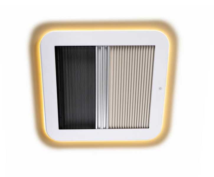 Люк за кемпър с вградени щора, мрежа против комари и LED осветление