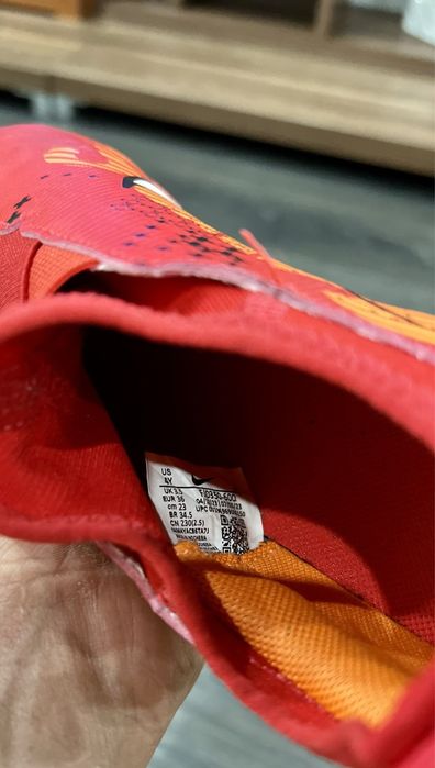 Оригинални Бутонки Nike