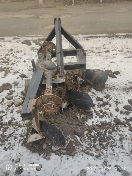 Minibtraktorlar uchun plug