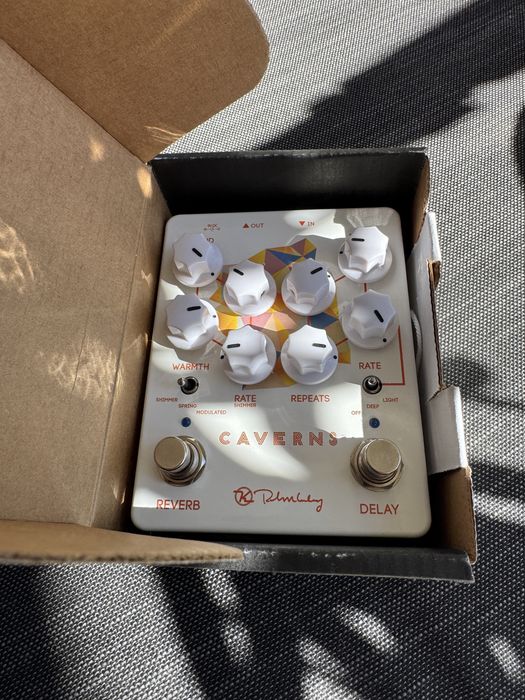 Pedala Keeley Caverns Delay Reverb v2