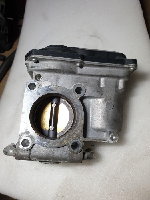 Clapeta acceleratie Opel Agila B 1.0 i 68 cp 50 kw K10B