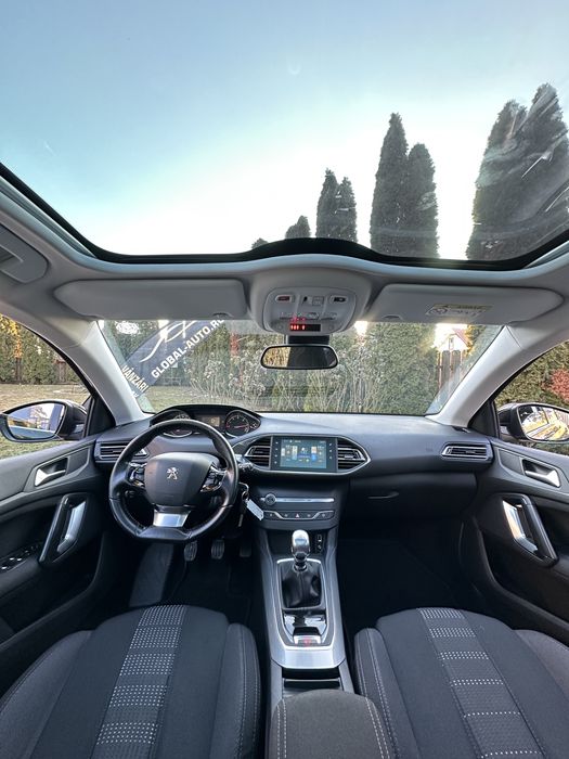 Peugeot 308 * Garantie * Facelift * Panoramic