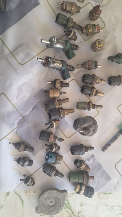 Мерс.w.124 Хлебница серая.