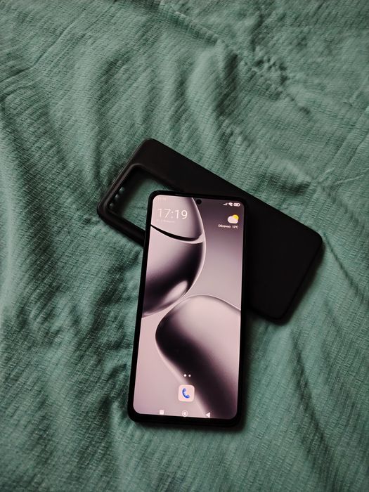 продаётся телефон