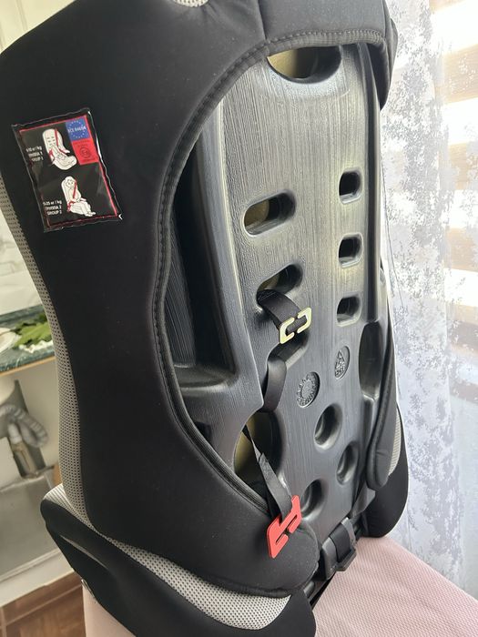 Продам Детское автокресло