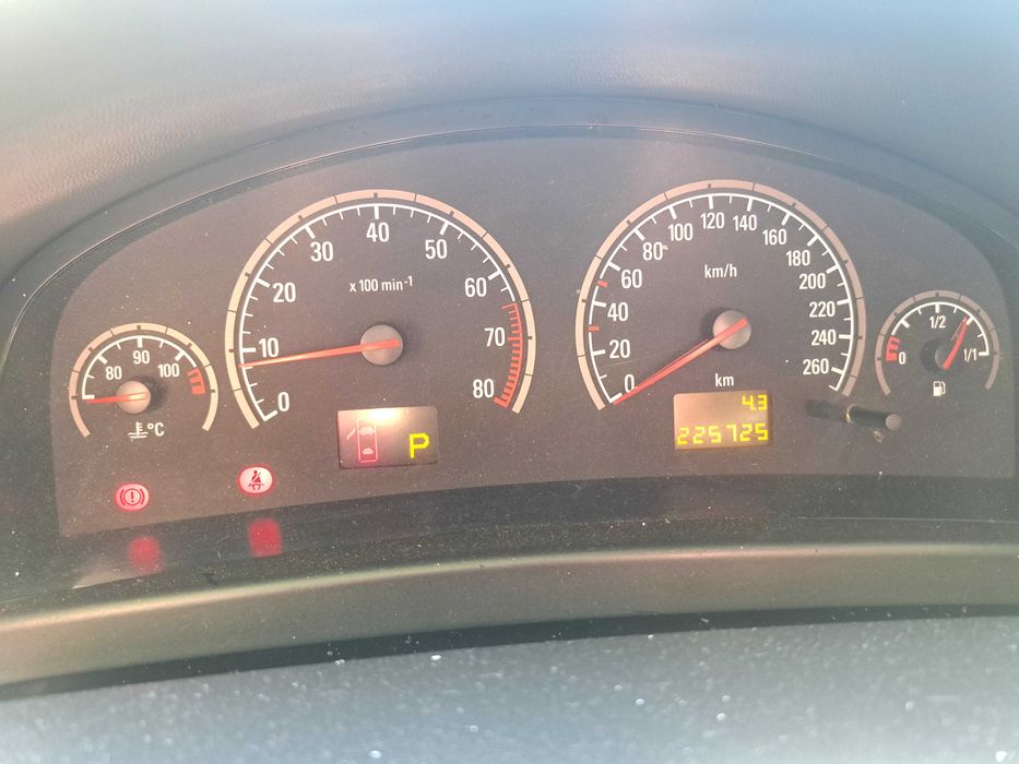 Кола Оpel vectra C