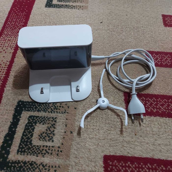 Продам Робот-пылесос Xiaomi Mi Robot vacuum-mop 2 Lite