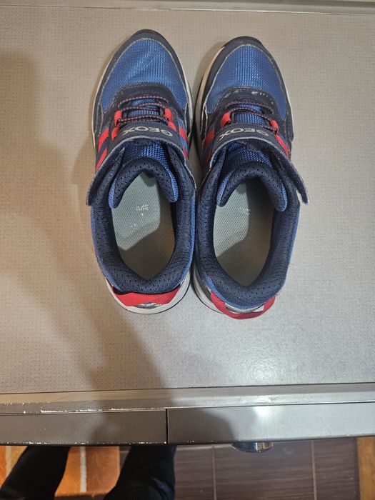 Adidas Geox , nr 36