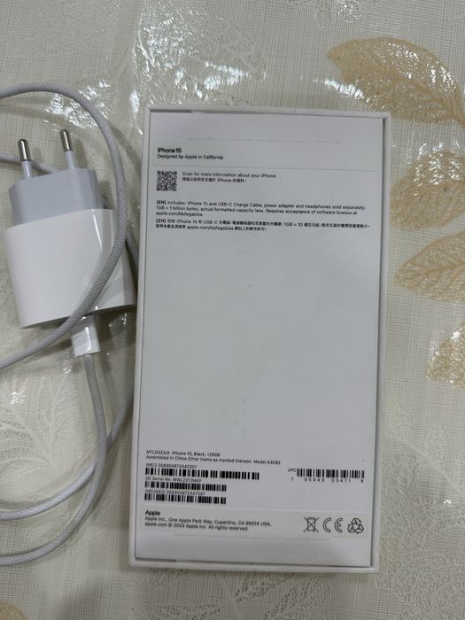 Продам iphone 15 128 Gb