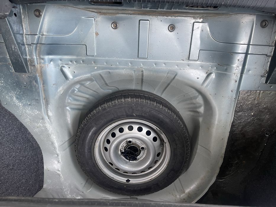 Продаю свой автомобиль деу нексия 1998 г.в. в отличном состоянии .