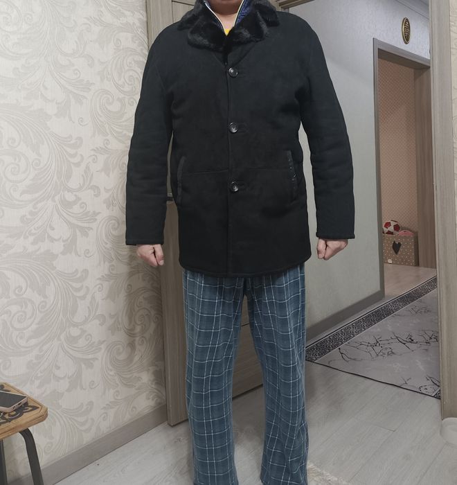 Продам зимнюю дубленку