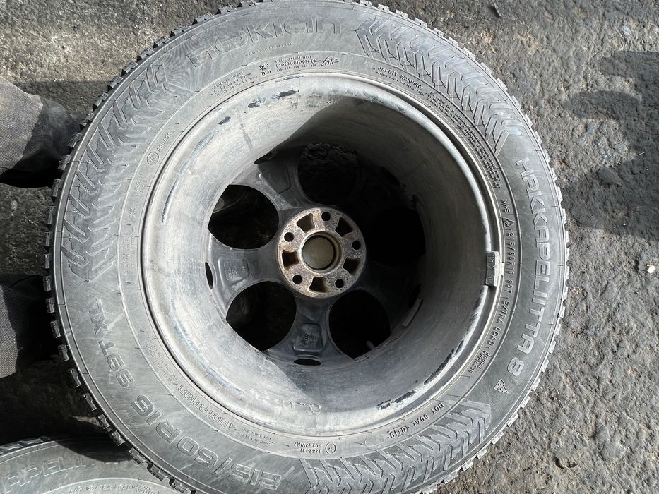 Дсика. С балонм срочно срочно