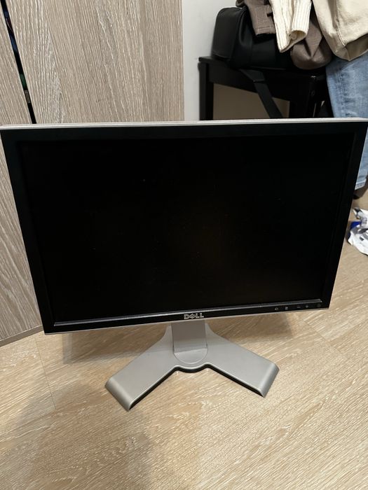 Монитор Dell 1908WFP