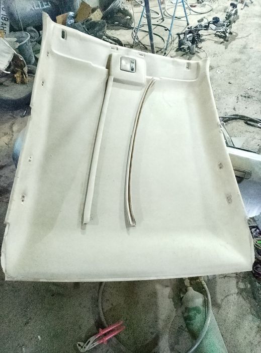 Ауди 80 потолок.