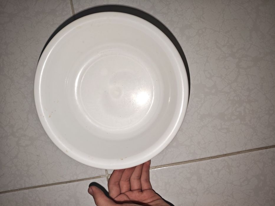 Пластиковые миски