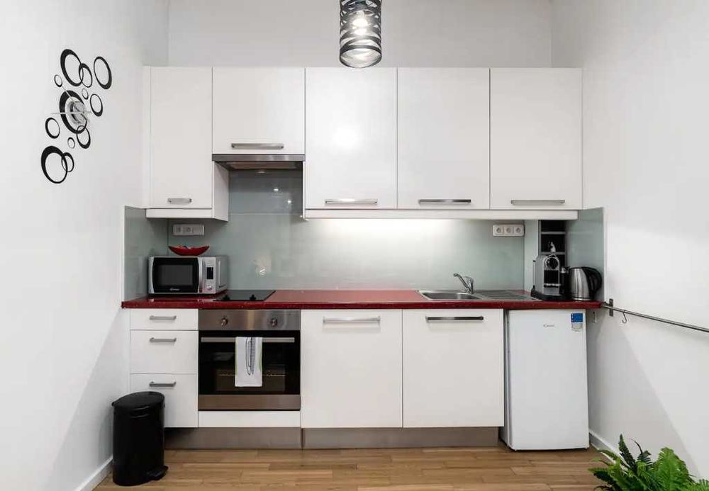 Дава се под наем Едностаен апартамент в Пловдив, Западен - 37 кв.м за 178.5 € - Снимка #3