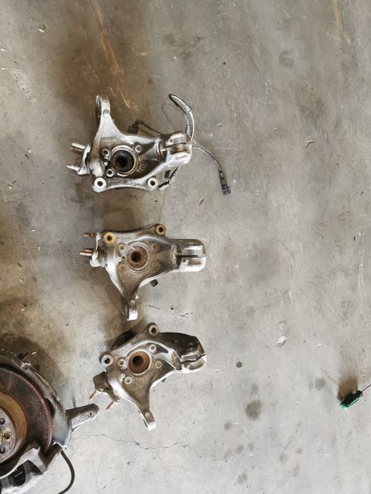 Fuzeta Rulment fata vw Passat b6 2006