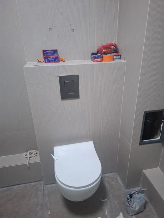 Укладка кафеля. Кафельщик. Плитка