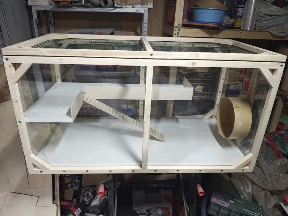 Vand cusca pt hamsteri cu roata de 20cm