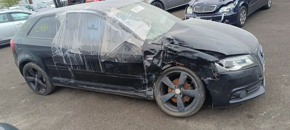 Dezmembrari / Dezmembrez Audi A3 (8P1) Facelift 2.0 TDI CFFB cutie viteze manuala cod culoare LZ9Y