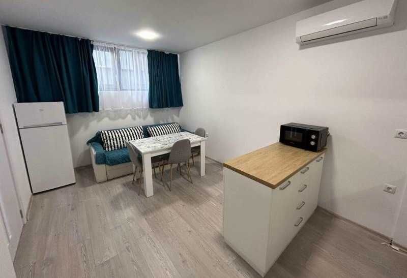 Дава се под наем Двустаен апартамент в София, Младост 4 - 55 кв.м за 425 € - Снимка #1