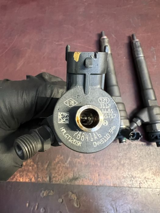 Injectoare injector 1.6 mercedes vito 447