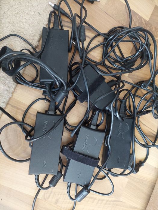 Alimentator,incarcator original pentru aparat resmed