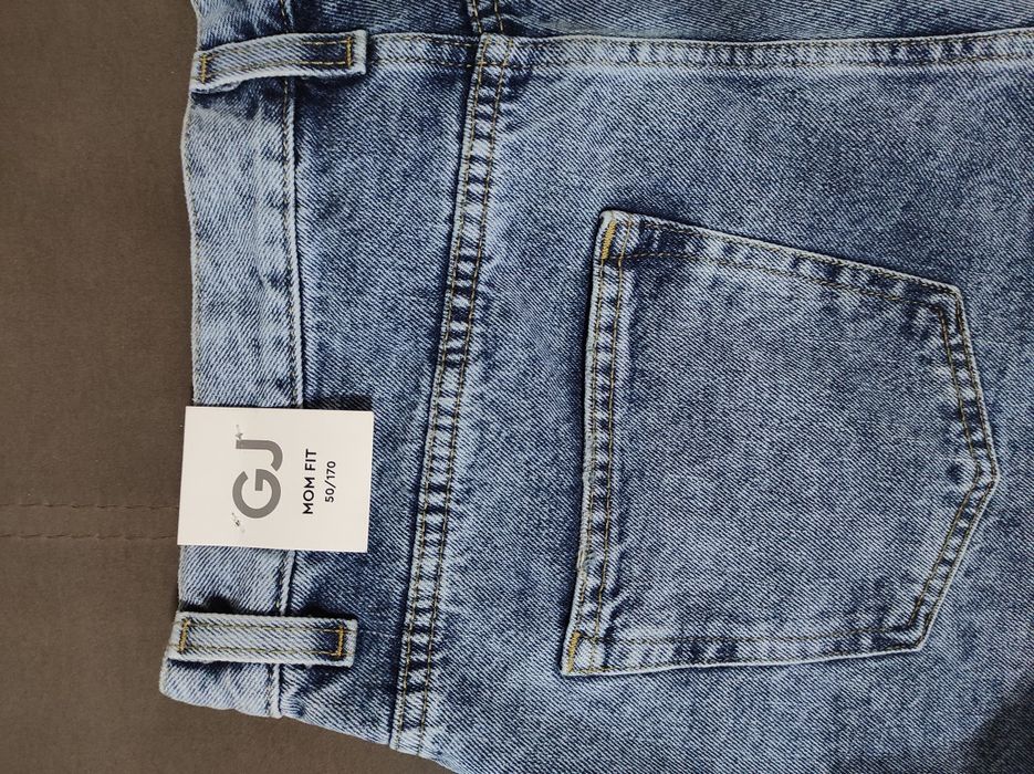 Джинсы новые Gloria Jeans