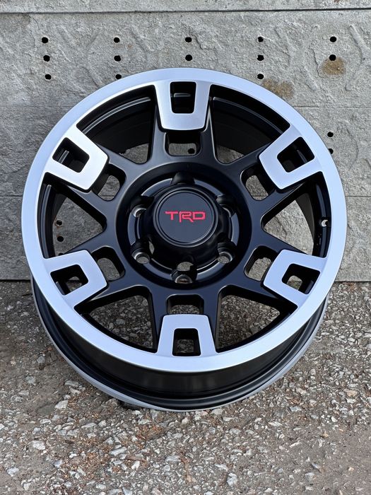 Off Road Джанти 17 “ цола 6х139.7 чисто нови Pajero Ranger Toyota