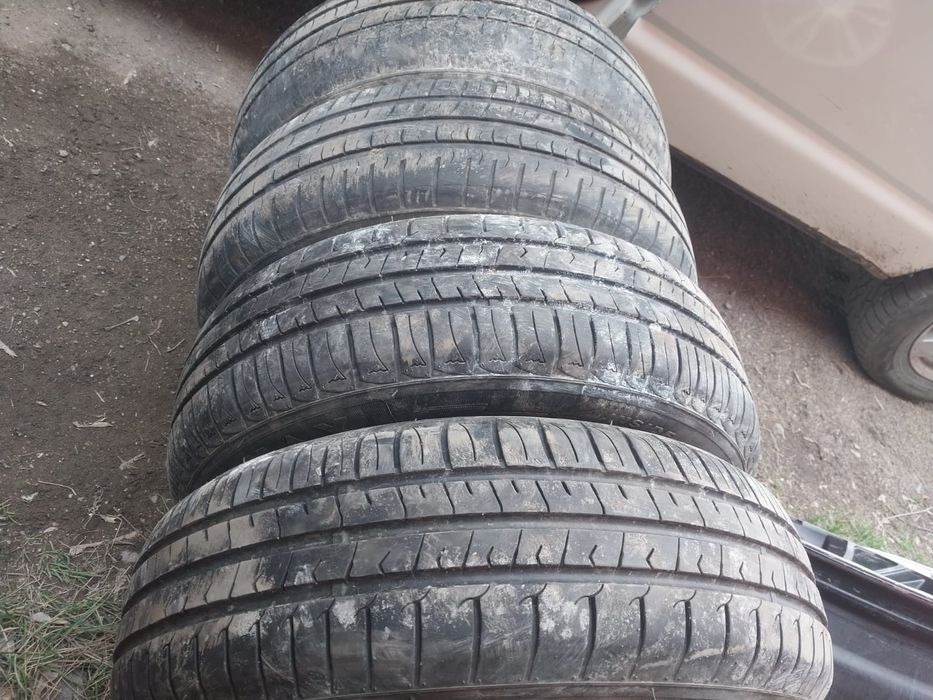 4 шины 175 70 R13. Firemax Китай.