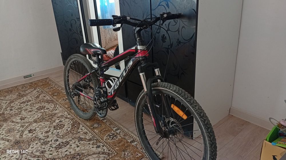 продам велик Focus