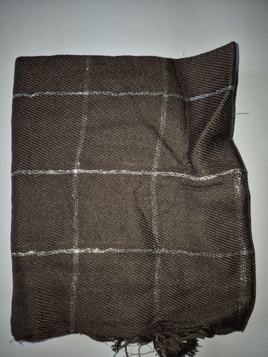 Esarfa - fular maro cu argintiu Avon