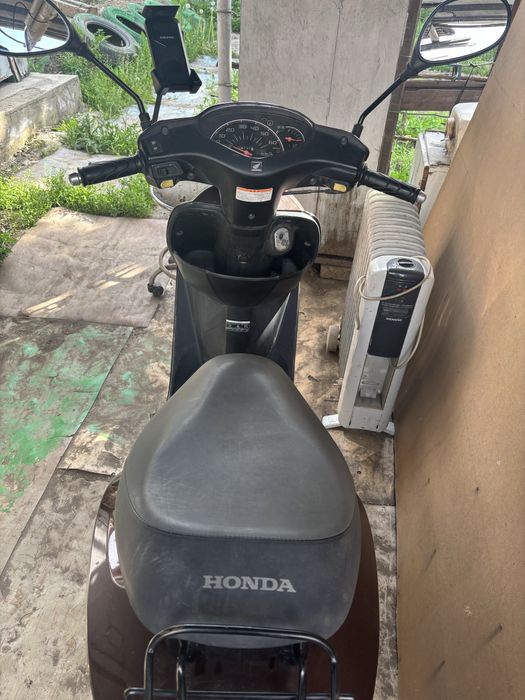 Продам мопед Honda Dio af 68