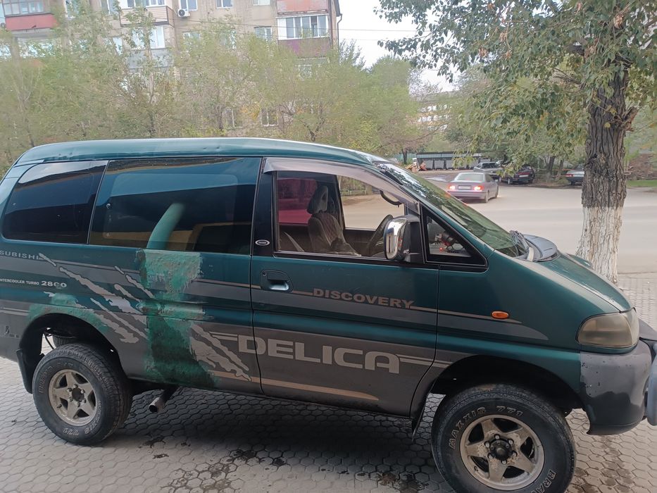 Продам Митсубиси делика булка