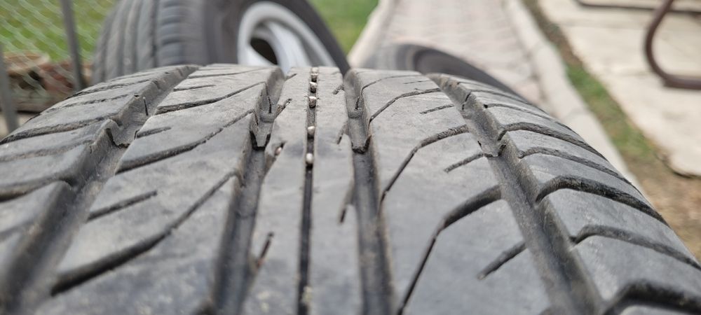 Летние шины + диски R15