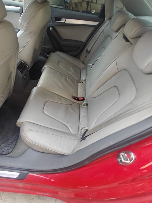 Vând Audi A4 B8 2.0TDI