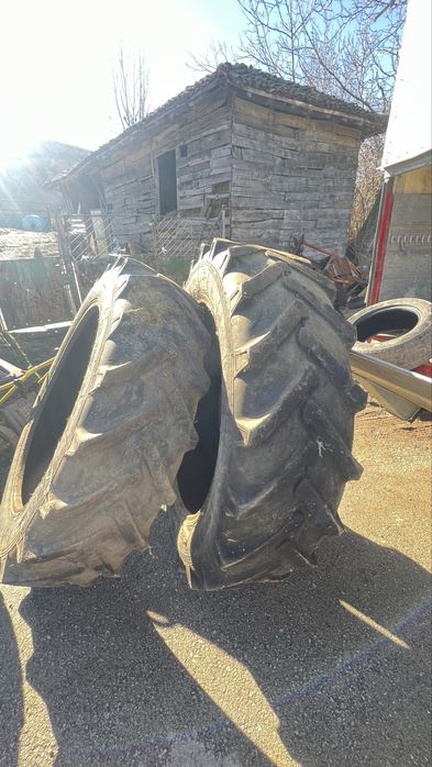 Гуми за ЮМЗ / БОЛГАР /Т40