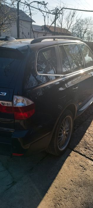 Vând BMW X3 X-Drive full opțiuni