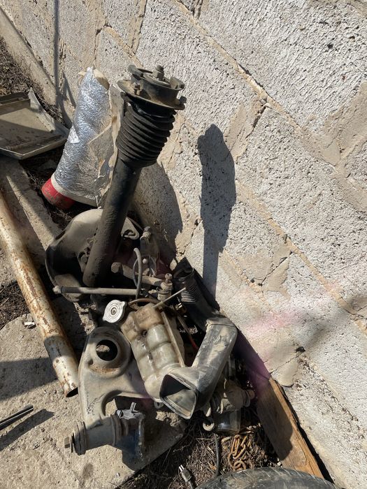 Запчасти Мерседес