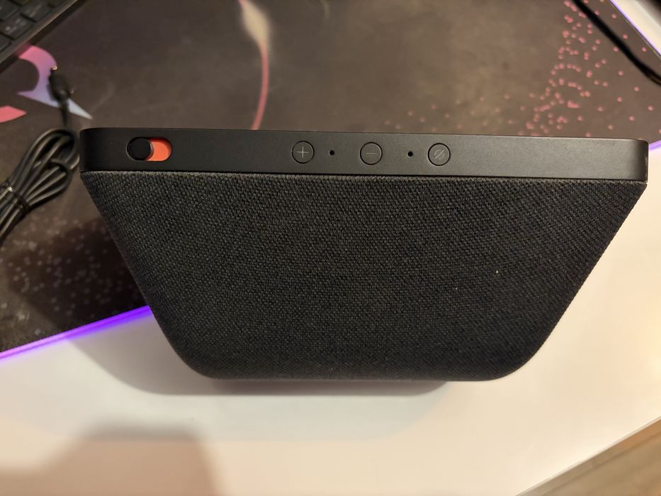 Amazon Alexa echo show 8 inch