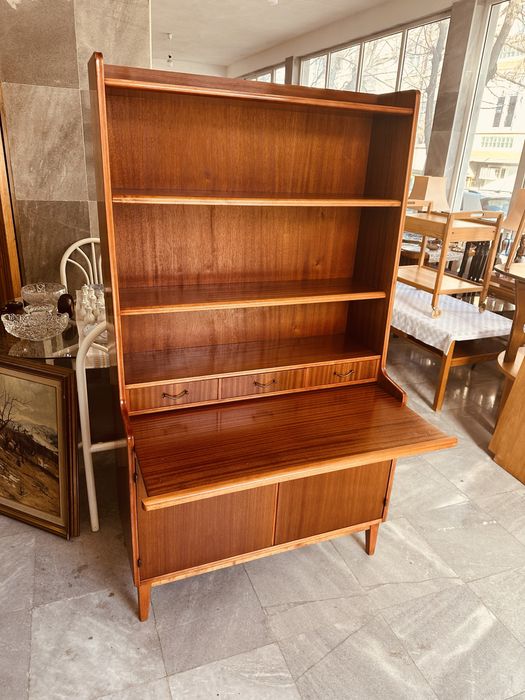 Шведска винтидж библиотека / секретер – Mid-Century Modern