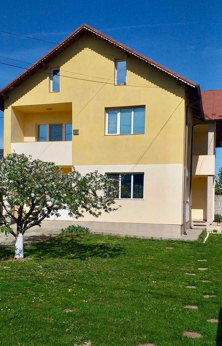 Vanzare casa cu etaj + teren in Targoviste, Micro 2