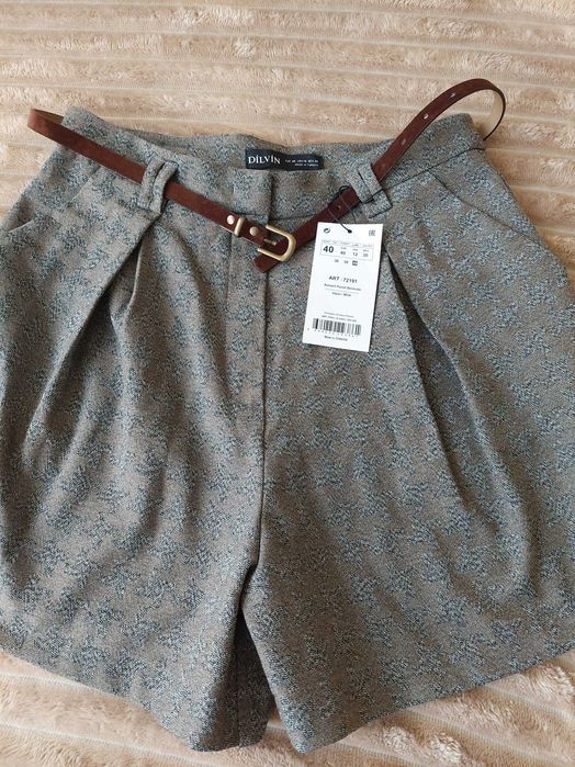 Нови къси панталони