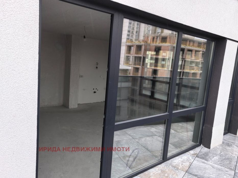 Продава се Тристаен апартамент в София, Полигона - 146 кв.м за 1297 €/кв.м - Снимка #12