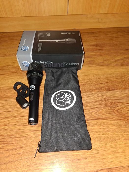 Microfon Profesional AKG P5s Nou