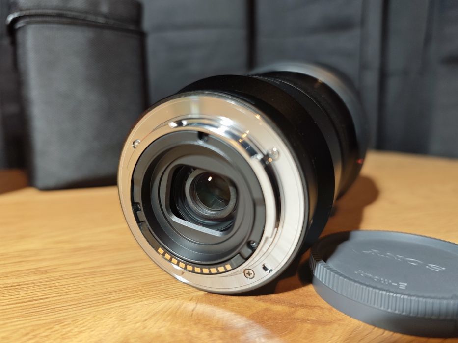 Vand obiectiv Sony E PZ 18-105 F4 G OSS