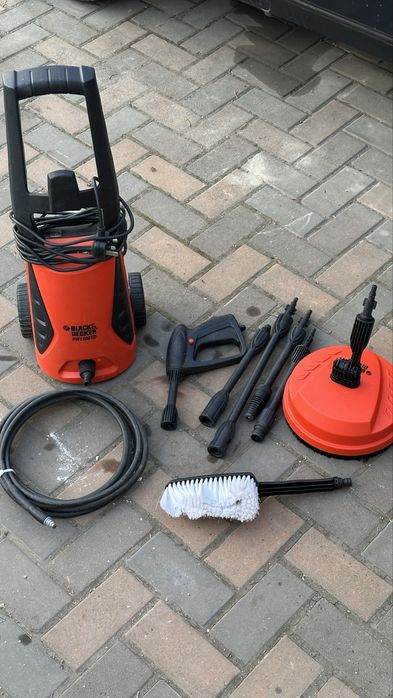 Black And deker aparat de spalat cu presiune Karcher